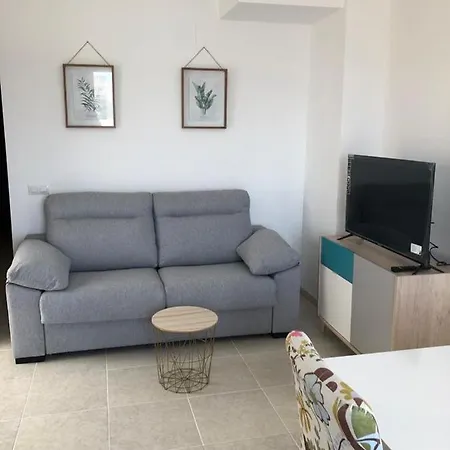 Apartment Luxury Attic In 3-6 *